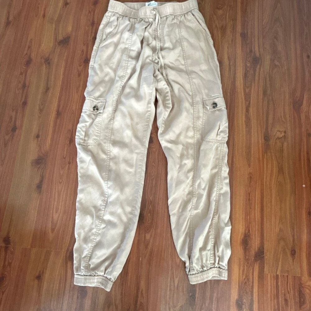 Andrea Jovine tan khaki cargo joggers with pockets S